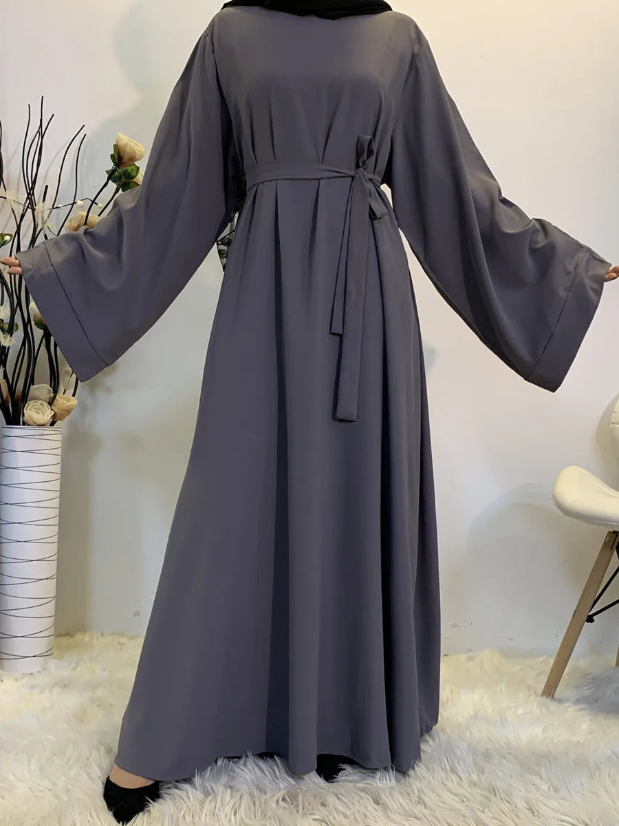 Robe longue et ample abaya,