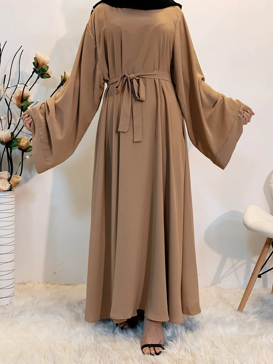 Robe longue et ample abaya,