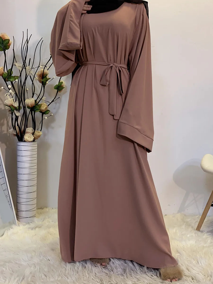 Robe longue et ample abaya,