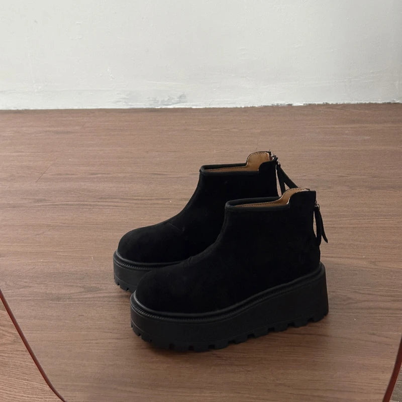 Bottes pour femme en coton chaud, style vintage automne-hiver, avec semelle épaisse pour un effet rehausseur et doublure en peluche confortable