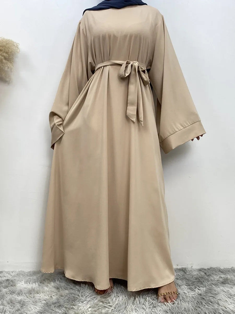 Robe longue et ample abaya,
