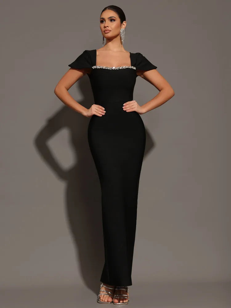 Robe Mi-longue Détail en Diamant