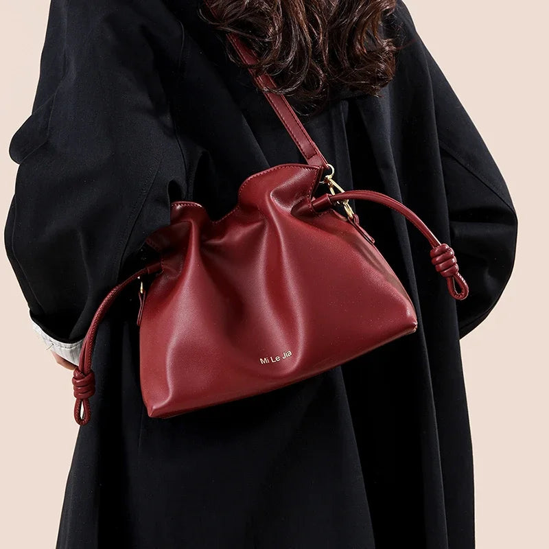 Sacs à bandoulière pour femme en cuir de haute qualité.